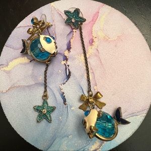 Betsey Johnson fish dangle earrings